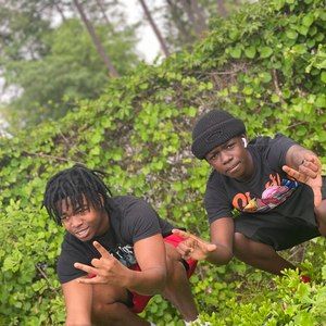 Meet your Posher, Everett